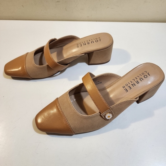 JOURNEY COLLECTION Beige Slip one Vintage style Block Heels shoes 6 1/2 - Picture 2 of 14